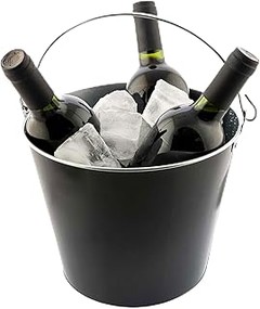 Guía para elegir la hielera perfecta para tu bar en casa