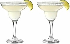 Consejos para Limpiar y Cuidar tus Copas Margarita